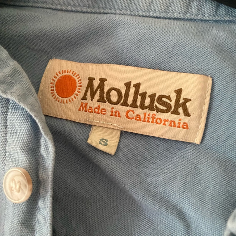 Mollusk button down blue shirt
